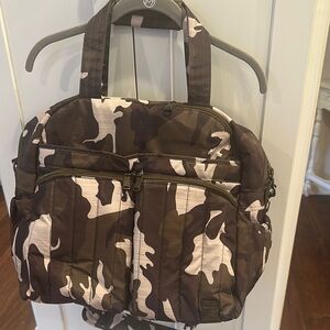Lug Boxer Camouflage Bag